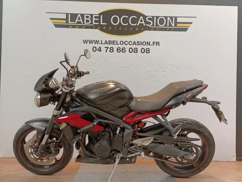 STREET TRIPLE 675 R
