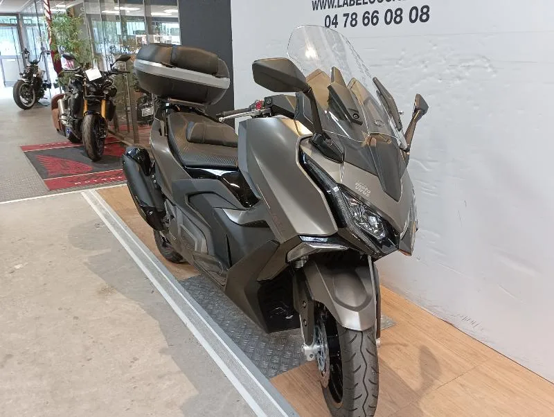 AK 550