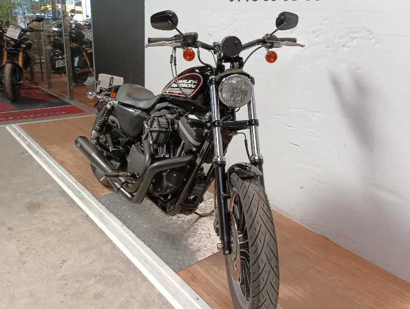 SPORTSTER 883 R