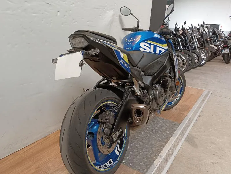 GSXS 1000