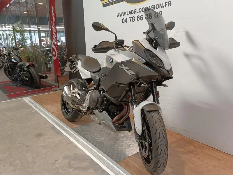 F 900 XR