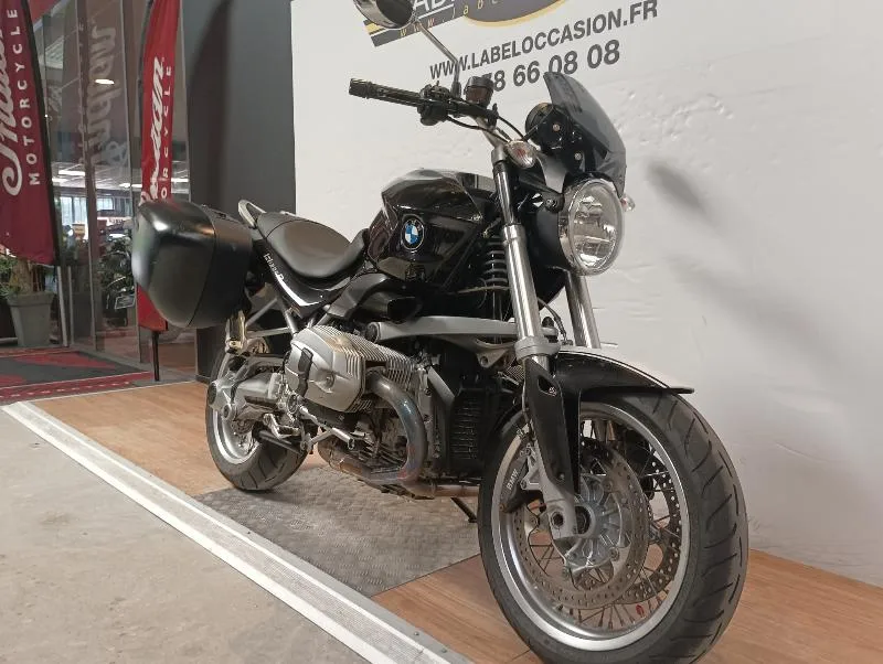 R 1200 R