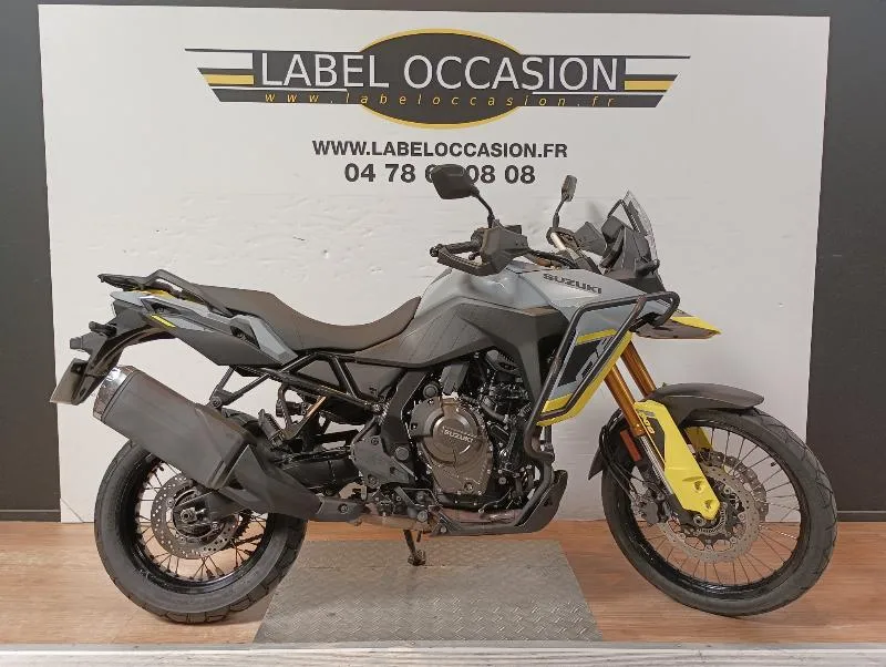 DL VSTROM 800DE