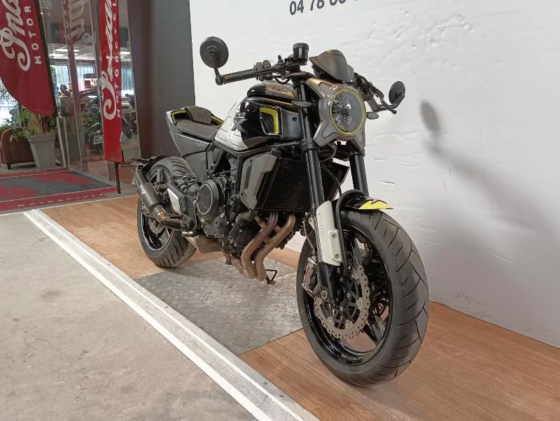 CLX 700 SPORT