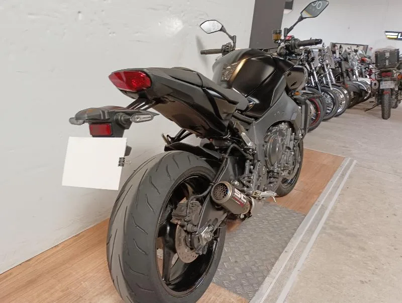 MT10