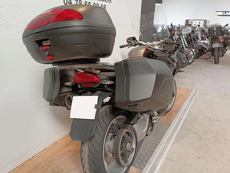 F 800 GT