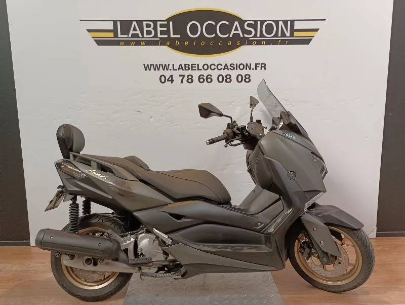 XMAX 125 TECH MAX