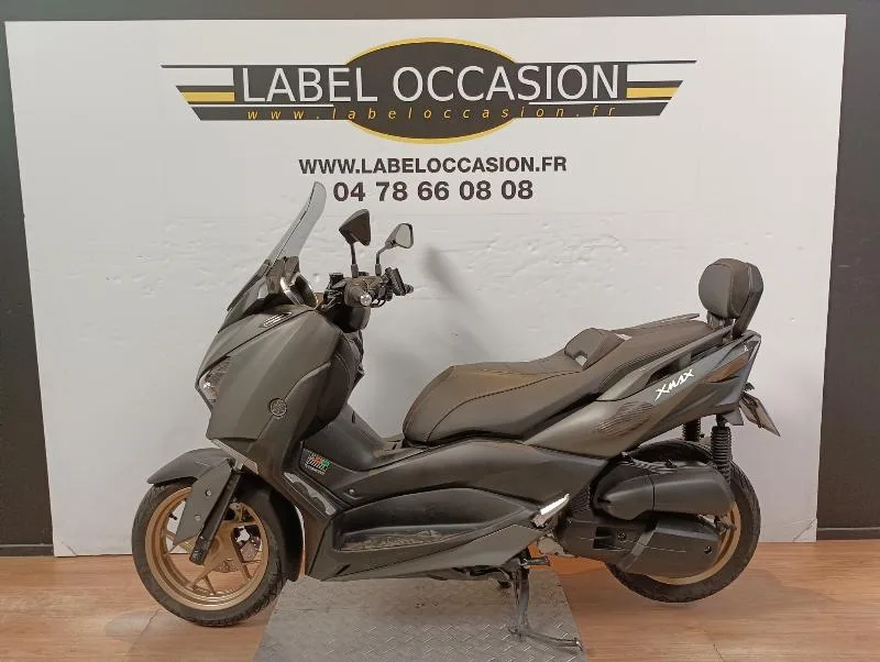 XMAX 125 TECH MAX