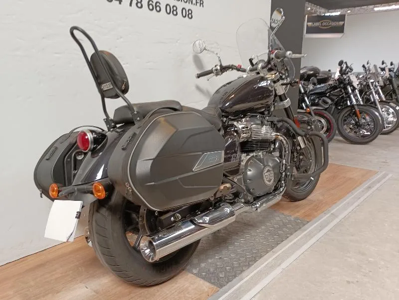 SUPER METEOR 650