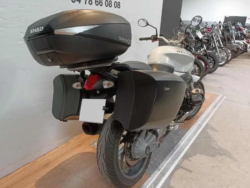 R 1200 R