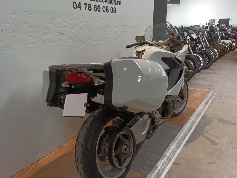 F 800 GT