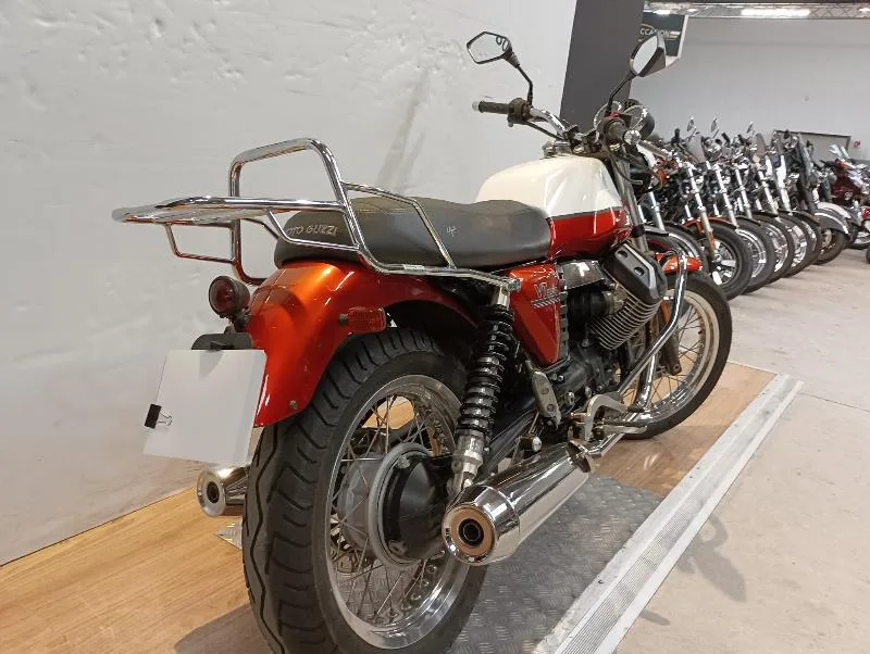 V7 SPECIAL