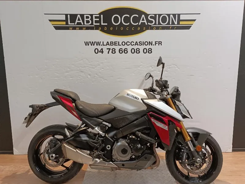 GSXS 1000