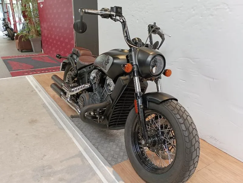 SCOUT BOBBER TWENTY