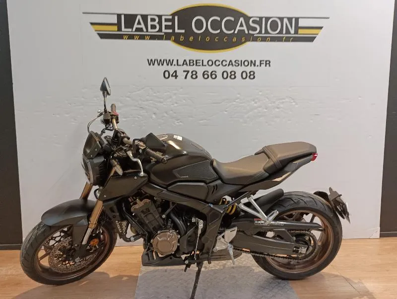 CB 650 R