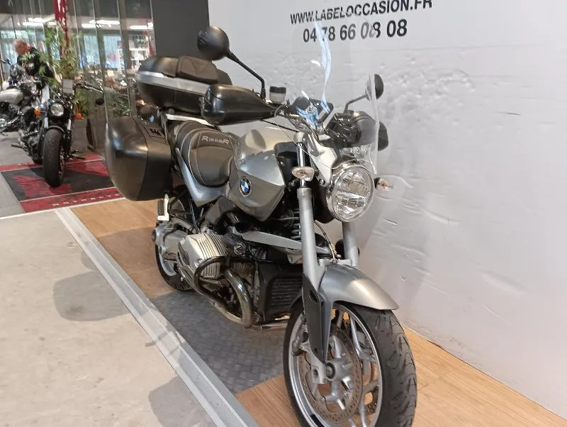 R 1200 R