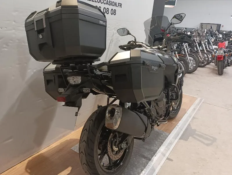 VSTROM 800SE