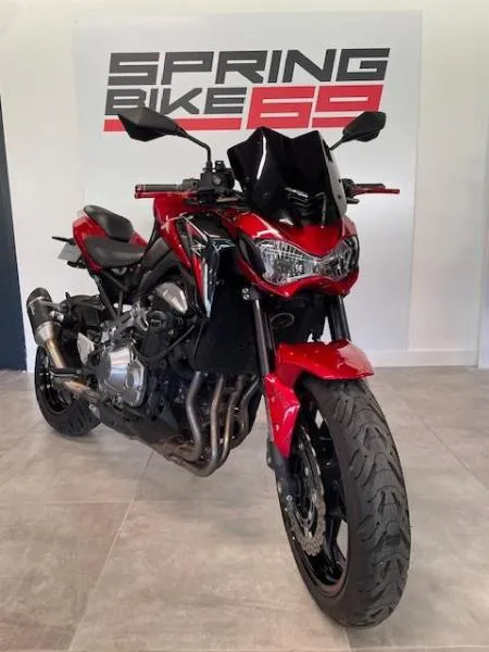 Z 900