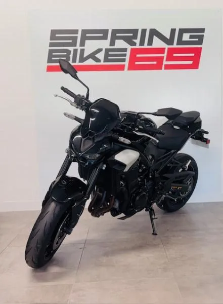 Z 900