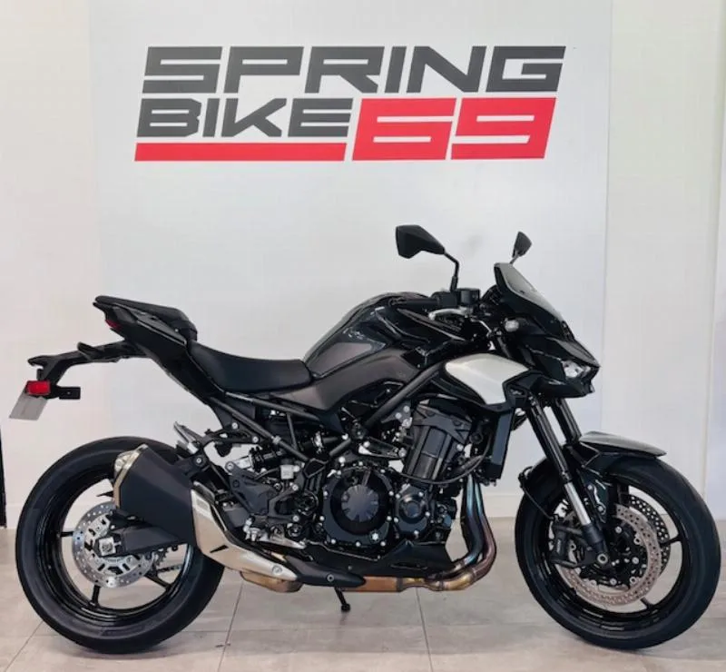 Z 900
