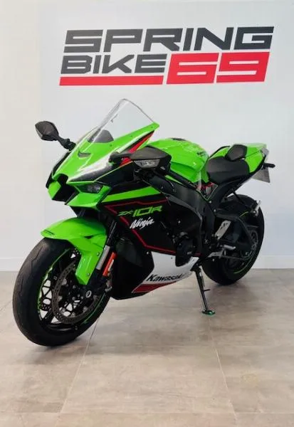 ZX10R