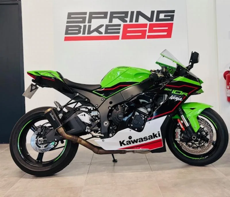 ZX10R