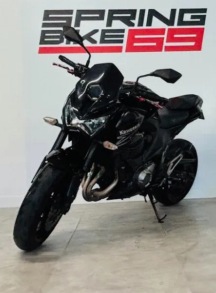 Z 800