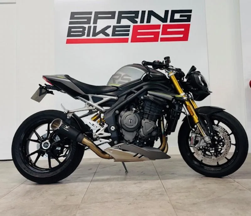 SPEED TRIPLE 1200 RS