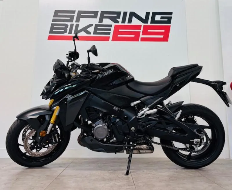 GSXS 1000