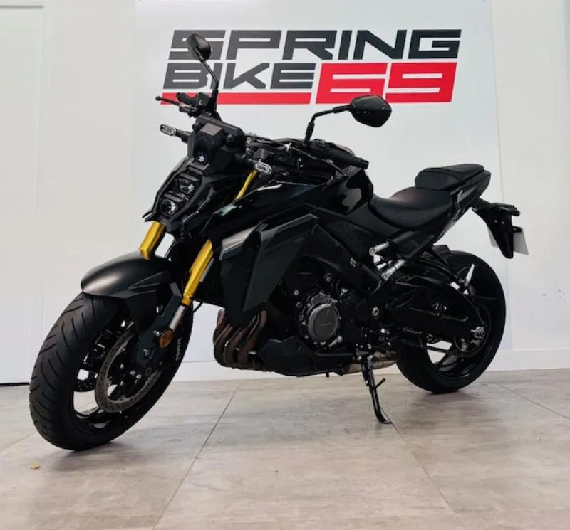 GSXS 1000