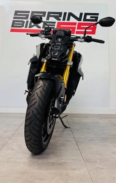 GSXS 1000