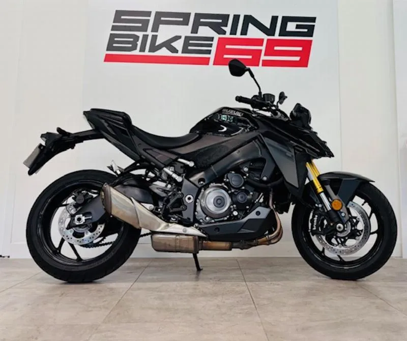 GSXS 1000