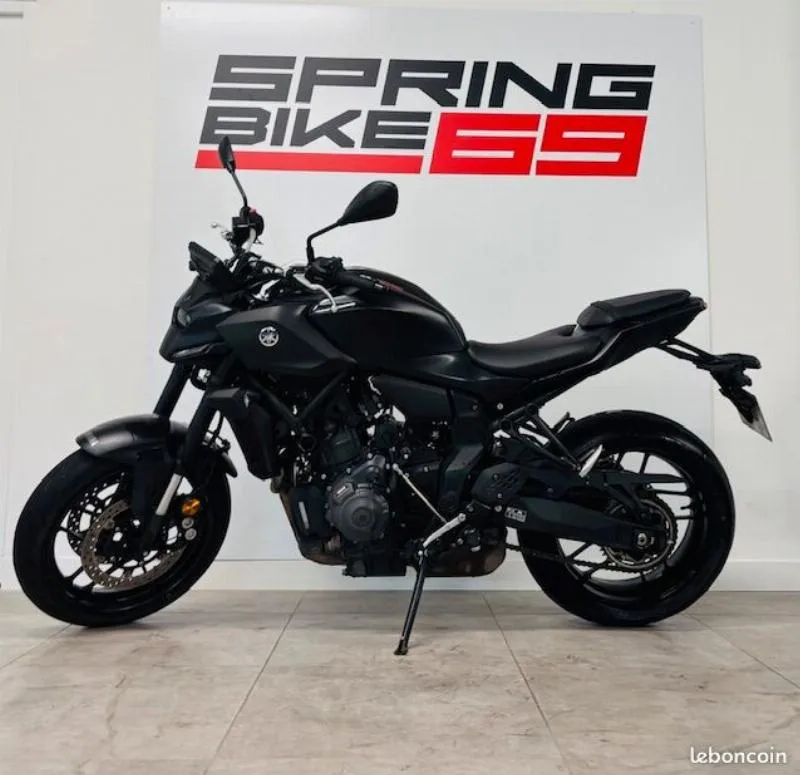MT07 