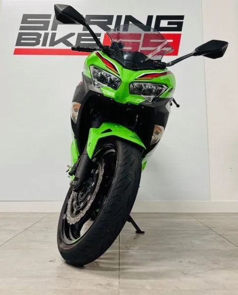 NINJA 400
