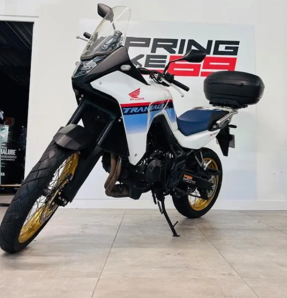 TRANSALP 750