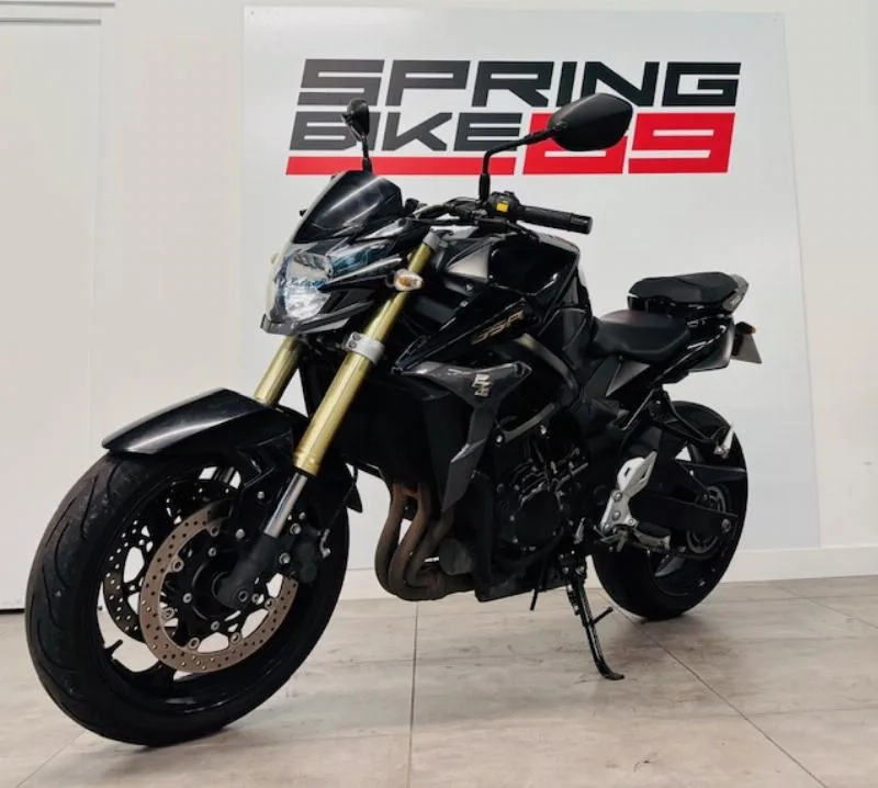 GSR 750