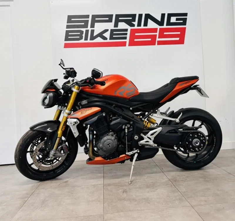 SPEED TRIPLE 1200 RS