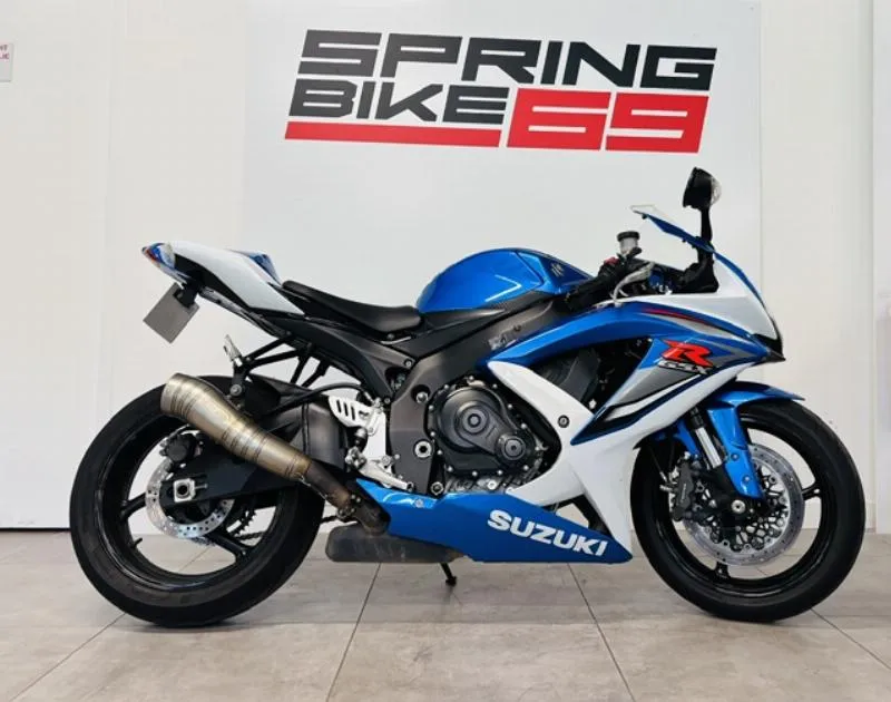 GSXR 750