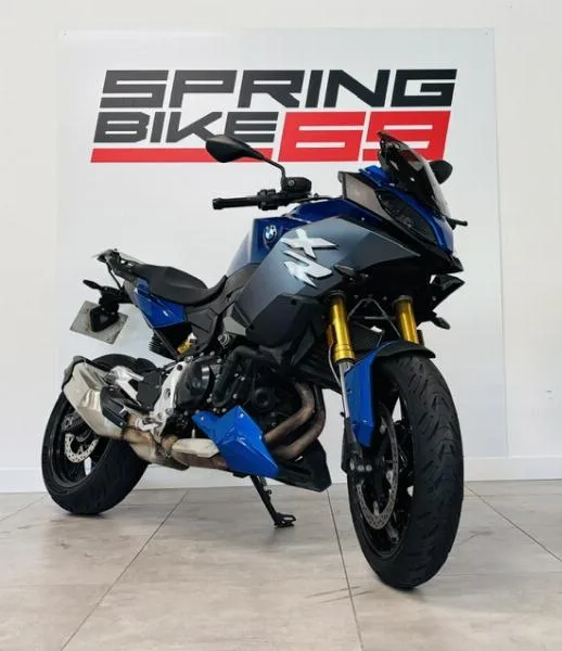 F 900 XR