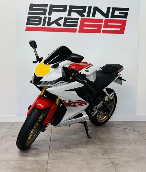 YZFR 125