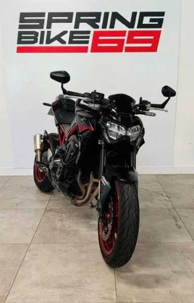 Z 900