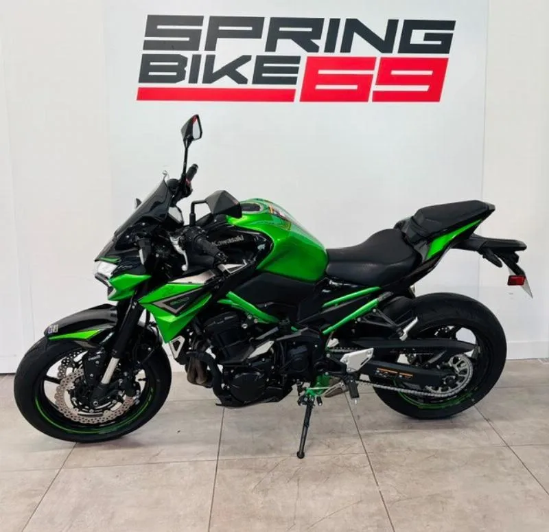 Z 900