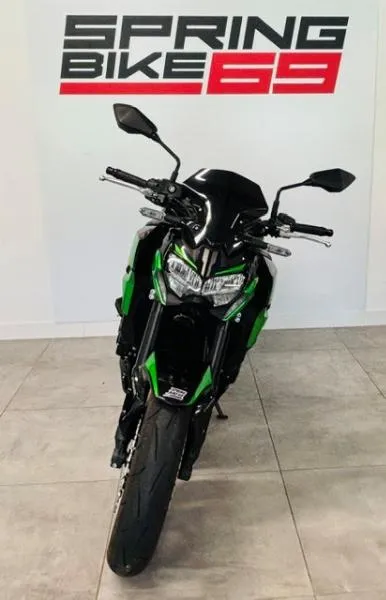 Z 900