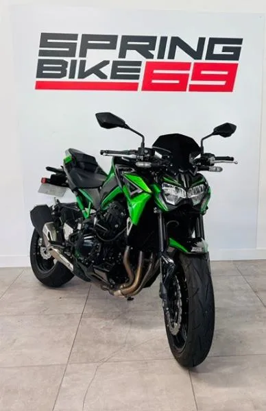 Z 900