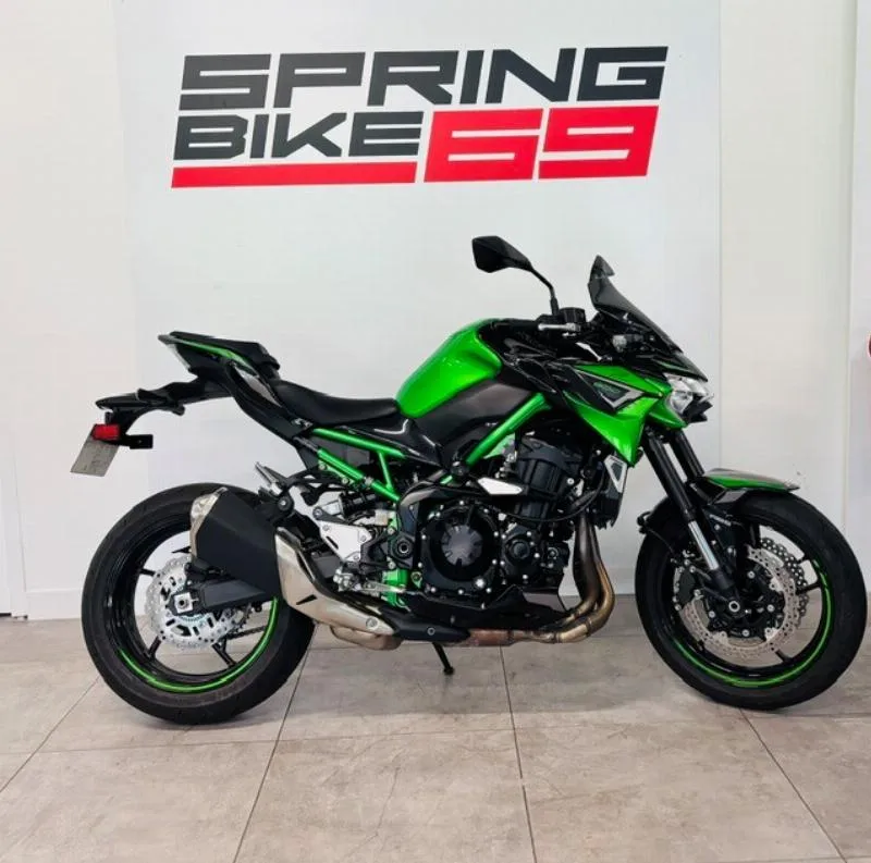 Z 900