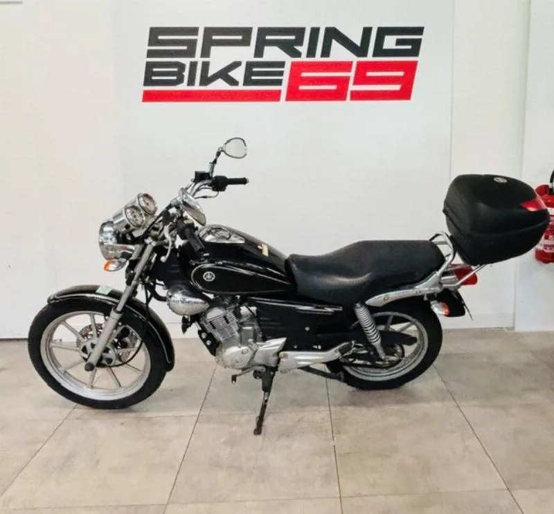 YBR 125 CUSTOM