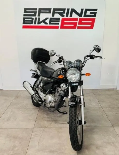 YBR 125 CUSTOM