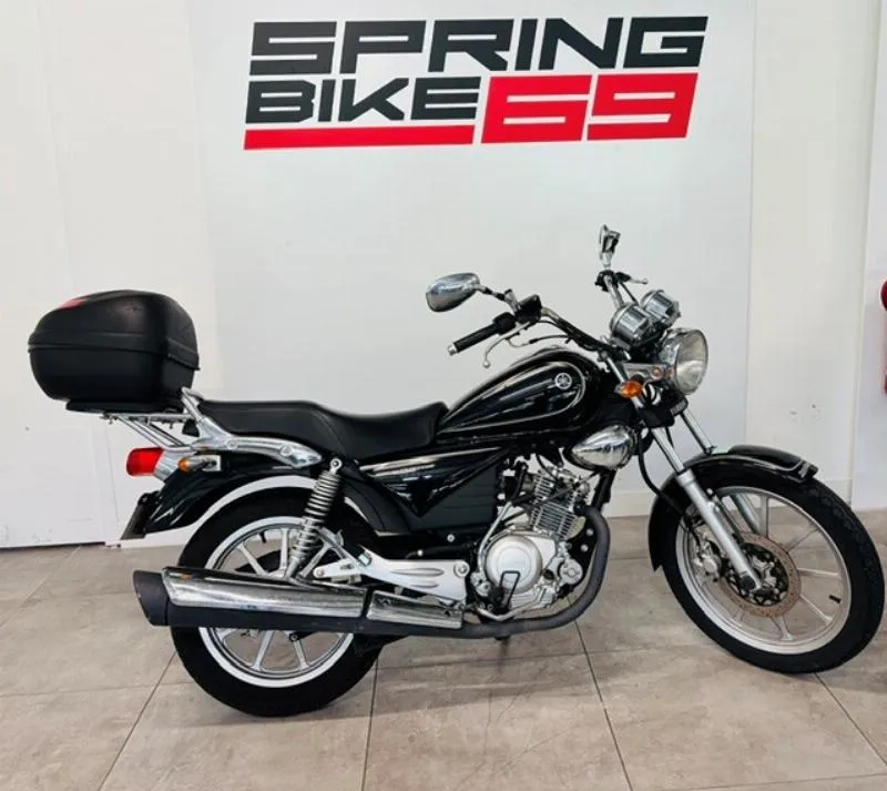 YBR 125 CUSTOM