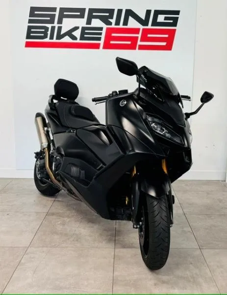 XP TMAX 560 TECH MAX
