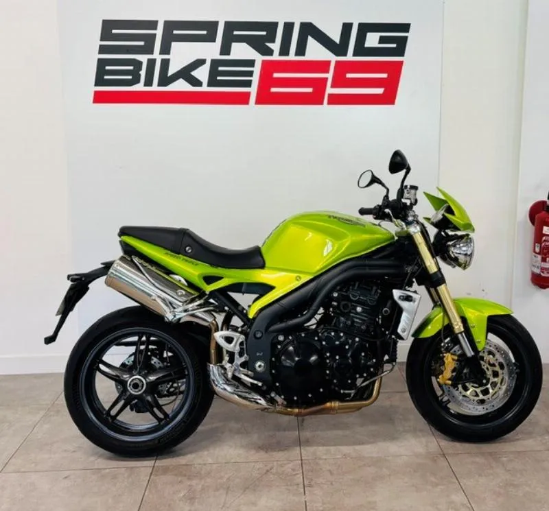 SPEED TRIPLE 1050
